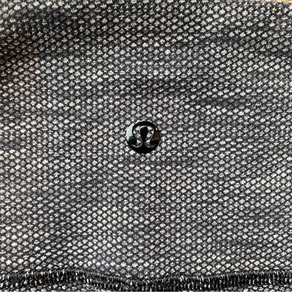Lululemon Gray Leggings - Picture 4 of 4
